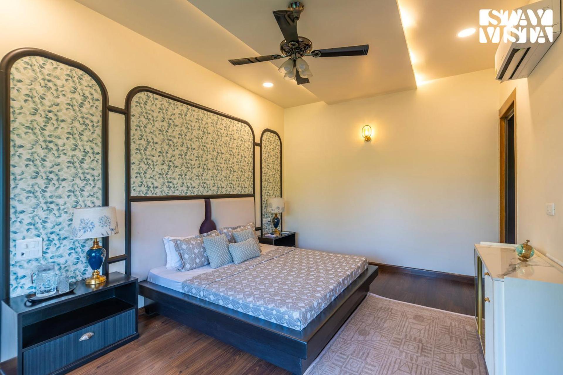 Stayvista At Wandering Vines Indoor Pool 4Bhk Luxury Villa In Delhi Sohna Exterior photo